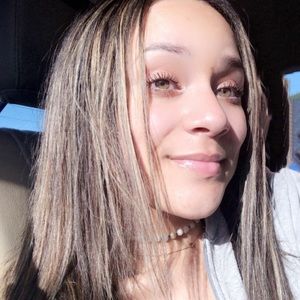 Meet your Posher, Jaida